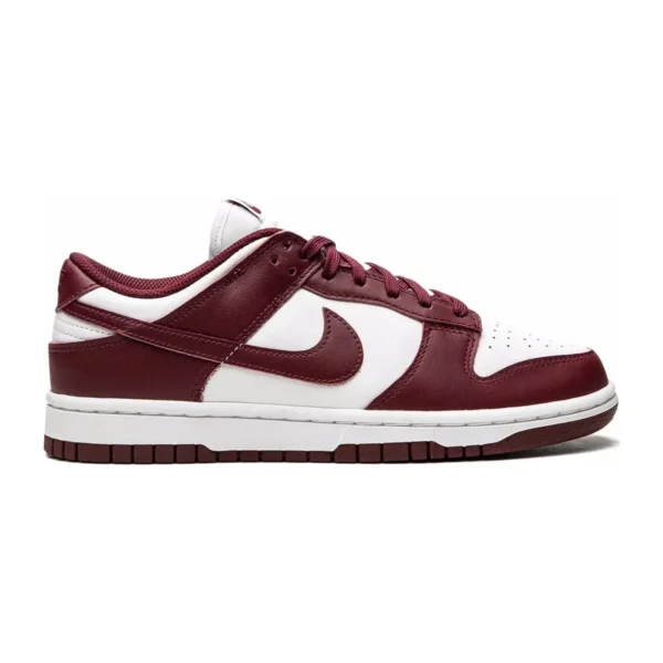 Nike Dunk Low  “burgundy and white“