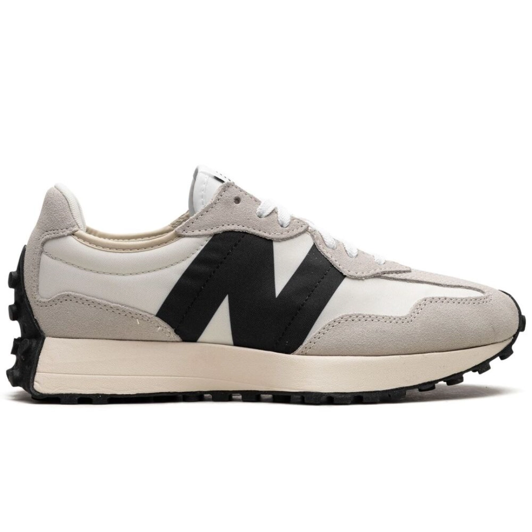 New Balance 327 Moonbeam Sea Salt with Black