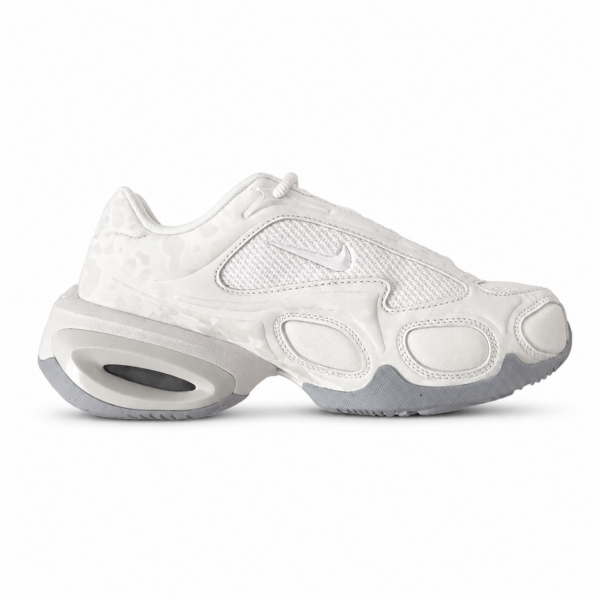 Nike Air Max Muse unisex trainers in White